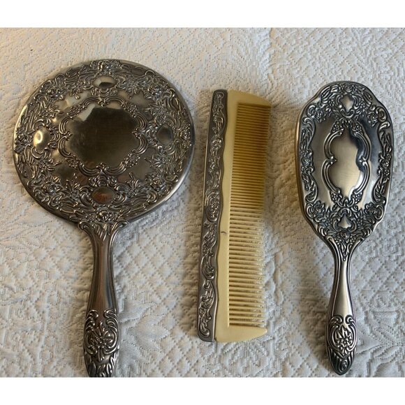 Vintage Vanity Silver Plated Hand mirror brush & comb set - Picture 16 of 16